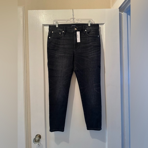 J. Crew Denim - J CREW Women's Black high-rise toothpick jean